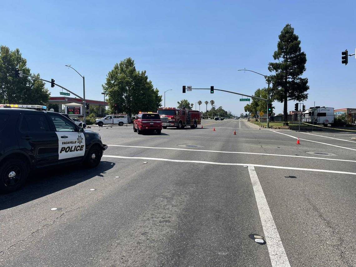 Vacaville motorcycle officer hospitalized after major traffic collision, CHP says