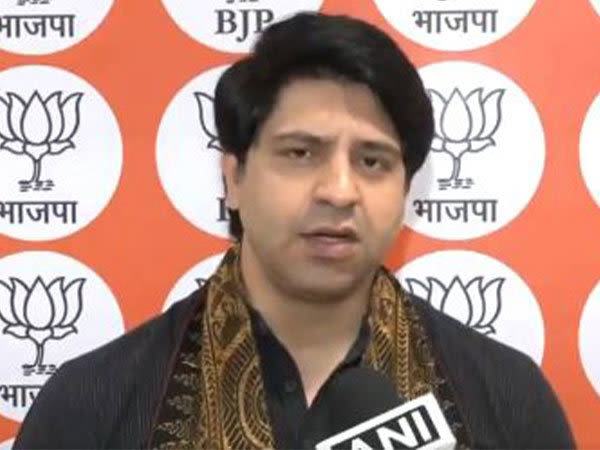 "If Congress, INDIA bloc get another chance, they will impose emergency": BJP's Poonawalla