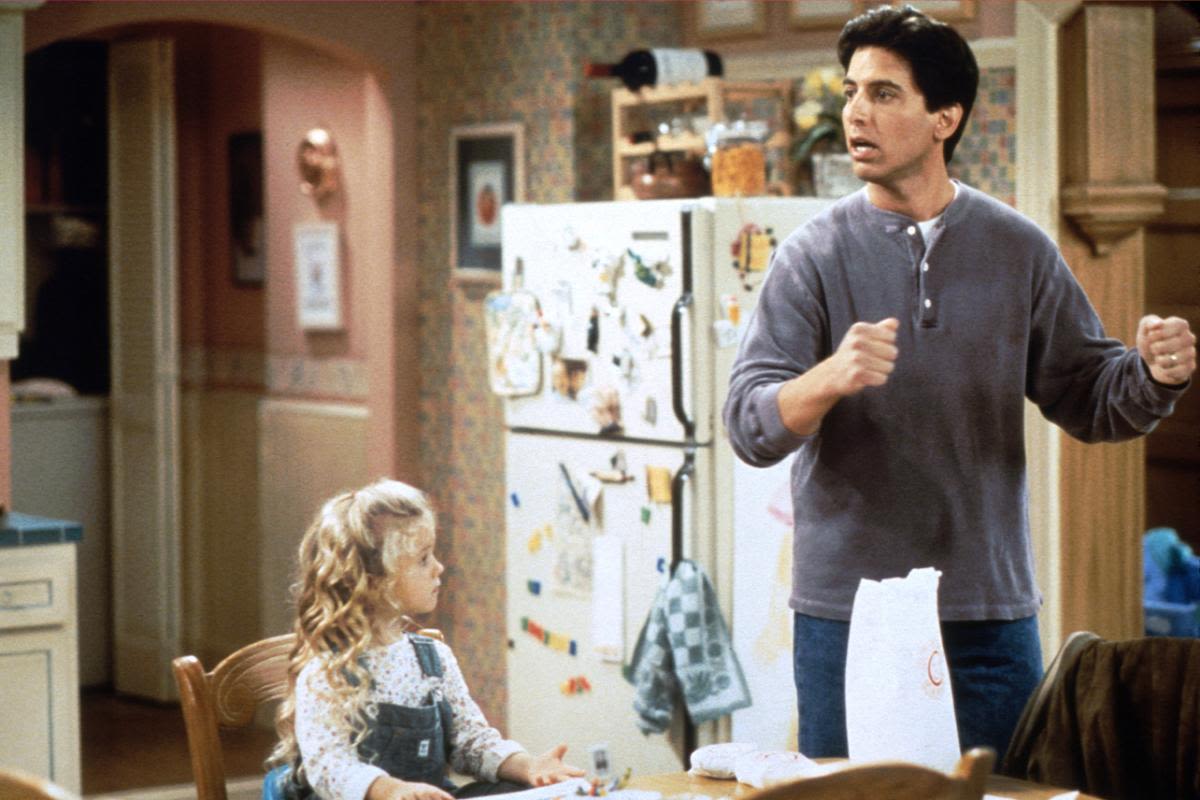 Ray Romano reveals that he recently watched all of 'Everybody Loves Raymond' and ranked each episode: "They took on a new look to me"