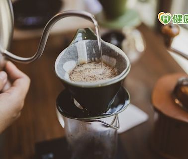 咖啡職人：沖煮咖啡簡單來說，就是「用水把咖啡美味帶出的過程」 | 蕃新聞