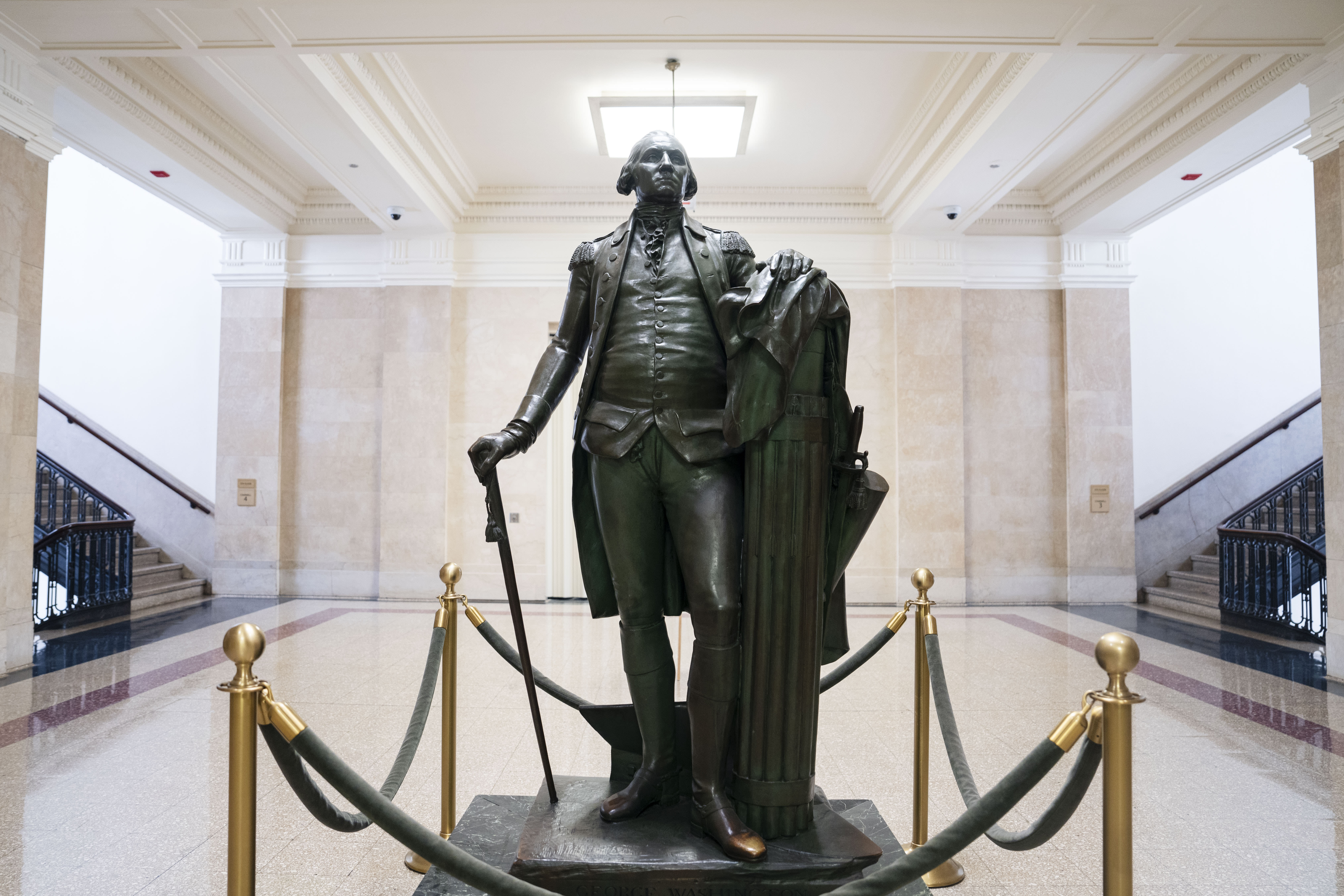 Johnson removing Washington statute from hallway outside mayor's City Hall office