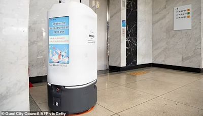 1st case of robot suicide: Overworked South Korean droid throws itself down stairs