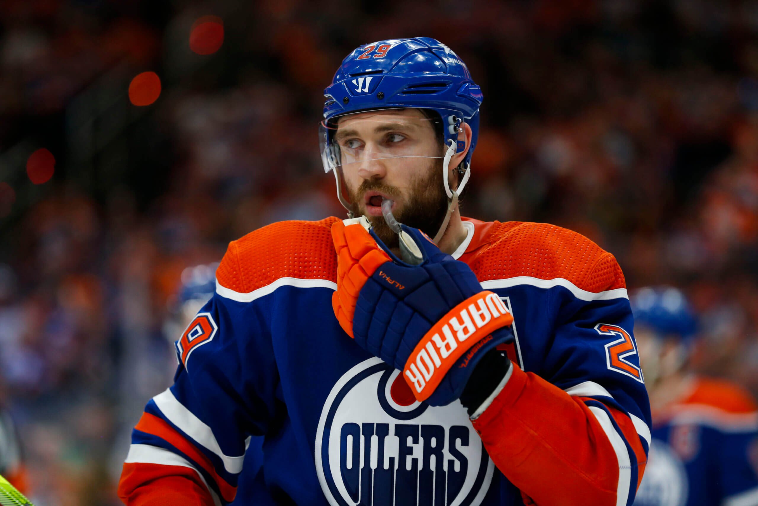 Leon Draisaitl and the Bruins' center dilemma: Spend now? Or wait for a possible 2025 home run?