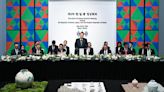 中日韓領導人峰會在韓國召開 擬同意重啟自由貿易協定談判