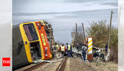 Two dead, up to 100 injured after Russian train and truck collide - Times of India