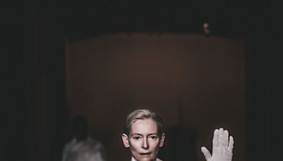 「納尼亞白女巫」蒂妲史雲頓8月來台！北藝中心藍盒子獨家演出