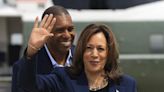 No 1º comício, Kamala faz discurso enérgico, compara Trump a 'predador' e acena à classe média