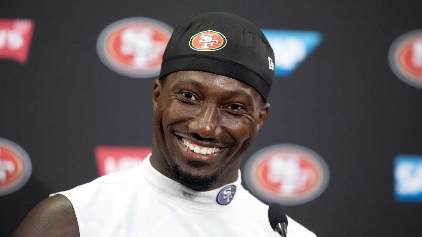 49ers WR Deebo Samuel Hasn't Missed a Practice This Offseason