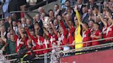 Manchester United le ganó a Manchester City la final de la FA Cup y festejaron el título Alejandro Garnacho y Lisandro Martínez