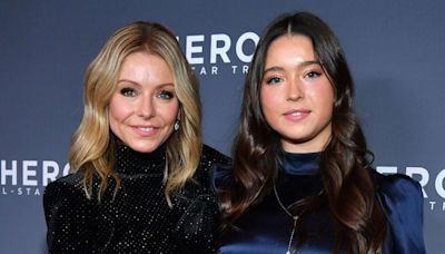 Kelly Ripa's daughter Lola gets very enthusiastic response upon return to $27 million family home — watch