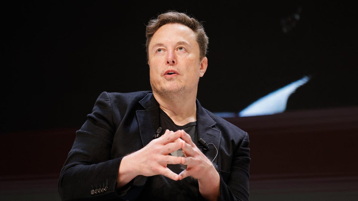 Elon Musk Could Soon Become The World's First Trillionaire And That Sucks