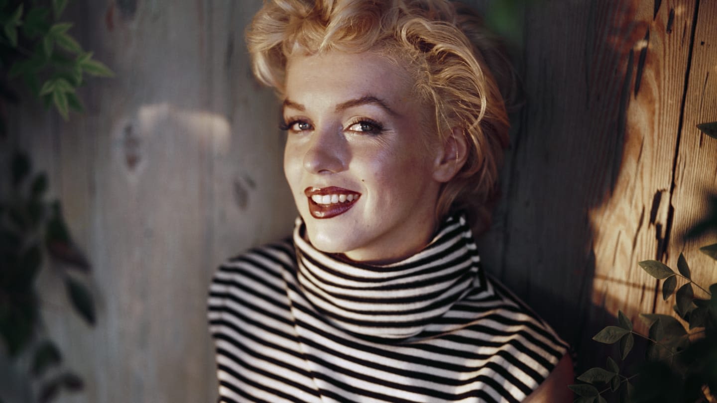 7 Conspiracy Theories About Marilyn Monroe