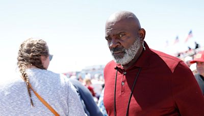 Giants legends Lawrence Taylor, Ottis Anderson speak at Donald Trump's Jersey Shore campaign rally