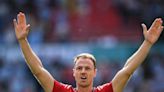 Jonny Evans extends Man Utd stay