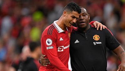 Erik ten Hag wants Manchester United to hand assistant coach Benni McCarthy a new deal