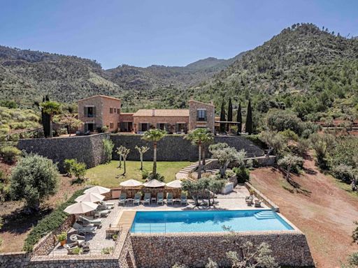 Una de las villas de Richard Branson en Mallorca se alquila por 4.500 euros la noche