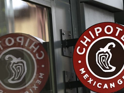 Chipotle lost its CEO to Starbucks — but gained a wave of retail stock investors