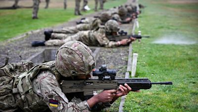 Threat of multiple wars means Britain must be ready to fight in three years, says Army chief