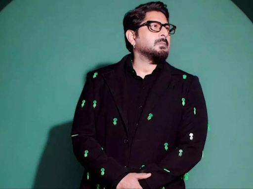 Arshad Warsi on his slow pace of work! Says he loves his chilled, relaxed life | Hindi Movie News - Times of India