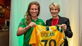 Julie Dolan, leyenda 'asussie', en pie de guerra con la FA australiana: "Es una burla"