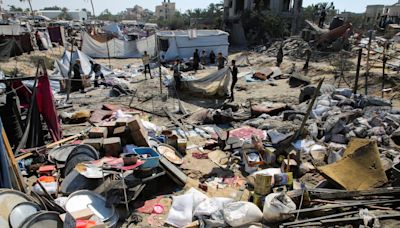 Gaza officials say 90 Palestinians killed by airstrikes as Israel targets Hamas military chief