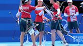 ‘Esperamos más medallas’: AMLO felicita al equipo femenil de tiro con arco por el bronce en París