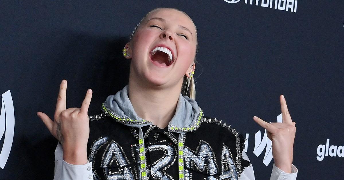 JoJo Siwa Trolled After Revealing She Got 'Drunk' and Was 'Punched in the Eye' on Her 21st Birthday: 'Is This Real?'