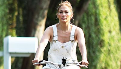 Jennifer Lopez Ditches the Glam in Paint-Splattered Overalls, Flip-Flops and Minimal Makeup on Hamptons Bike Ride