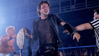 Tony Schiavone Looks Back On WCW Putting The World Title On David Arquette