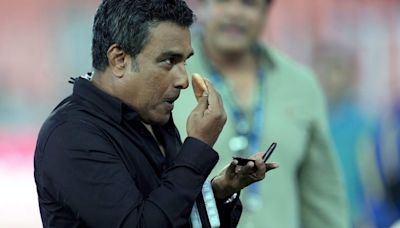 Sanjay Manjrekar Attracts Criticism With 'North Ke Players...' Remark On Live TV