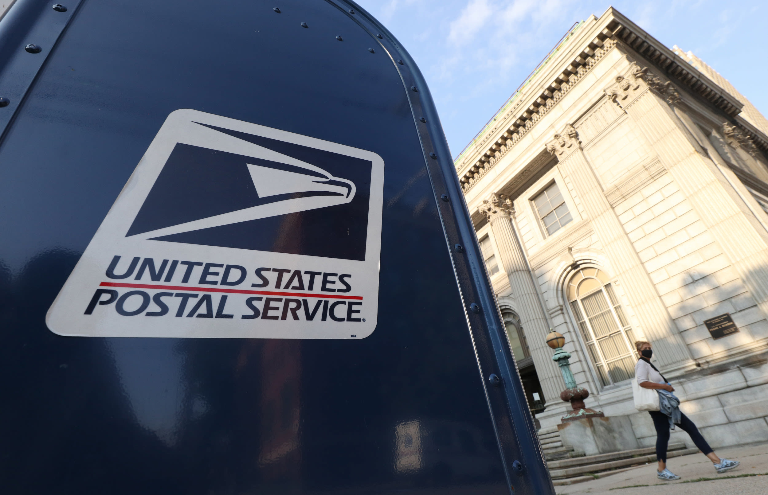 Is there mail on Juneteenth? Post Office, UPS, FedEx open hours