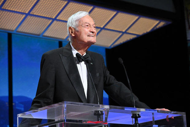 Prolific Hollywood producer Roger Corman, "King of the Bs," dies at 98