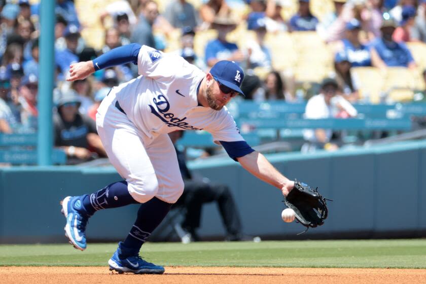 'He's on a mission': How Max Muncy quelled concerns about his defense at third base