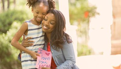 10 digital Mother's Day gift ideas so your 2024 gift can reach her in time