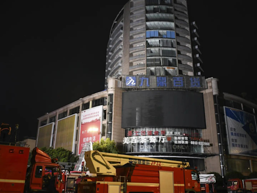 China investigators suspect construction work caused fire that killed 16 people in shopping mall - Times of India