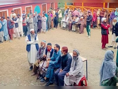 J&K election phase 3 latest update: Voter turnout hits 68.72%, overall poll percentage at 63.45% - CNBC TV18