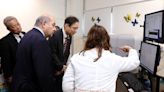 La UNLP inauguró el Centro de producción pública y certificación de vacunas - Diario Hoy En la noticia