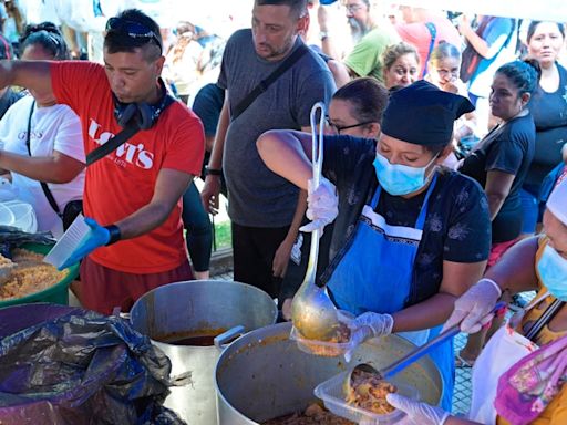 La Nación / Argentina: Iglesia pide al gobierno de Milei que entregue alimentos a comedores