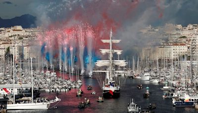 Flame arrives in Marseille amid tight security