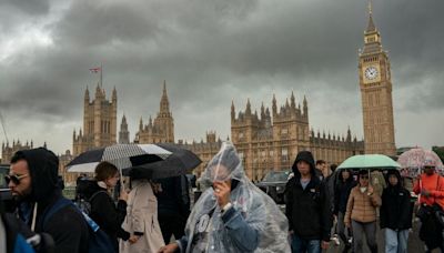 'First day at school vibes' as new MPs start work