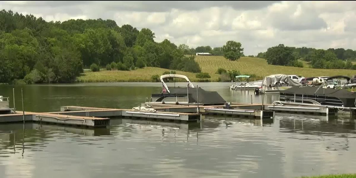 Deputies investigating after father, son drown in Lake Anna