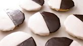 Cómo preparar las famosas Cookies Black & White que son un furor en New York