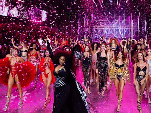 Predictable, Disappointing And Lacklustre - Victoria’s Secret Runway Comeback Over Promised And Under Delivered