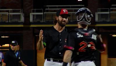 Chihuahuas grab 6-4 win over Space Cowboys