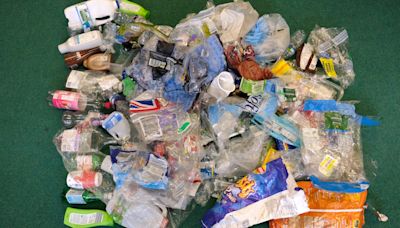 UK households bin 1.7bn pieces of plastic packaging a week, survey suggests