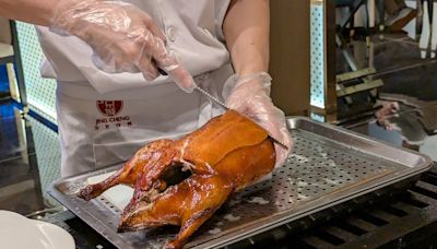 In Section 19 PJ, the newly-opened Jing Cheng Beijing Roasted Duck scores a hit with Beijing-style roast duck