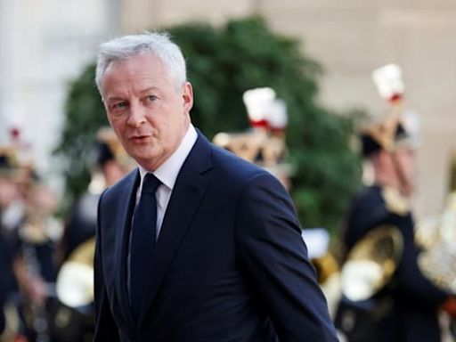 Législatives: Bruno Le Maire "ne met pas de signe égal entre le RN et LFI" mais "refuse de voter LFI"