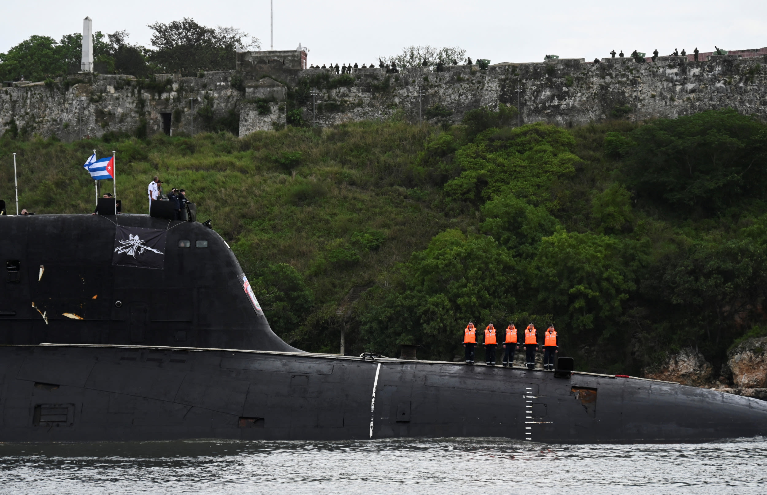 Russian submarine's damaged hull during Cuba visit raises questions