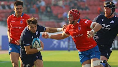 Scotland score eight tries to beat battling Chile