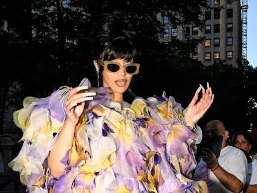 Cardi B Was In Full Bloom At The Marc Jacobs Show